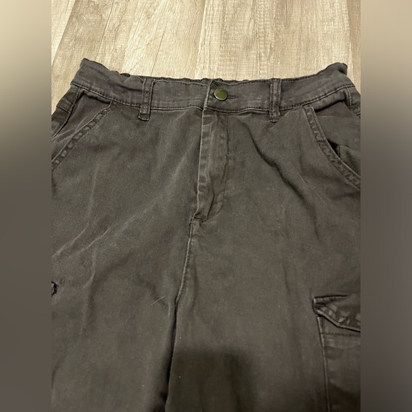 Black Cargo Pants - Picture 6 of 11